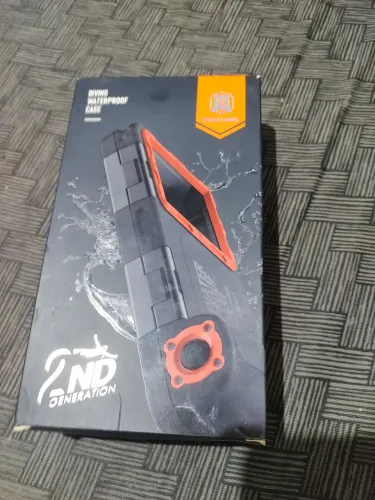 Capa de mergulho para celular. Universal!