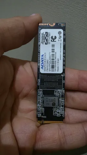 Vende novo ADATA, SM2P41C8-512GC5. armazenamento