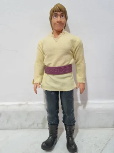 boneco Kristoff