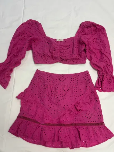 Conjunto rosa tamanho M