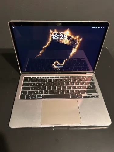 MacBook Air Retina 13" (2020) Intel Core i5 / 8GB RAM / 512GB SSD - Impecável
