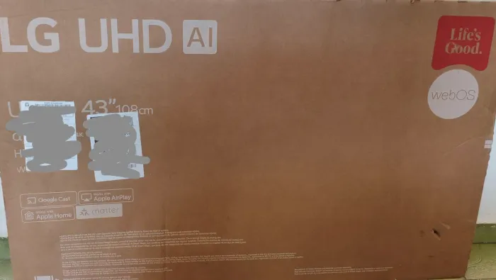 Tv lg 4k 43 polegadas na caixa