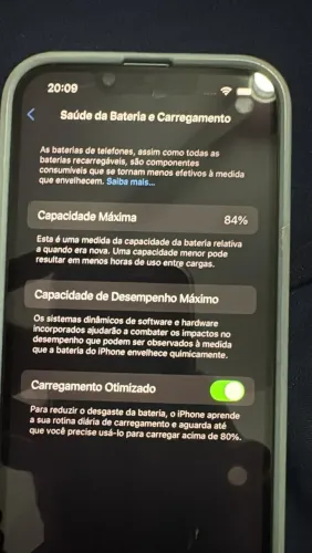 Em Fortaleza, vendo iPhone 14 em bom estado, com 84% de bateria