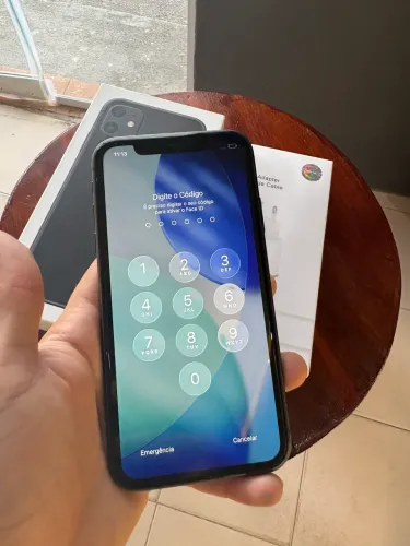 iPhone 11 128GB - todo conservado