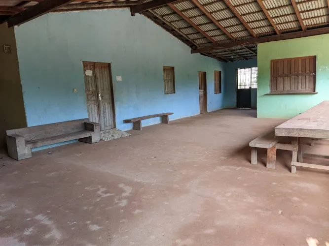 Vende-se uma casa bem localizada na Vila Santa Rita BR-432, Cantá 