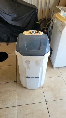 Tanquinho de lavar roupas SUGGAR 7 kg 127v