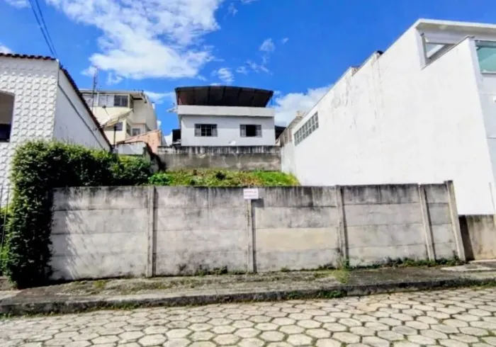 Terreno / Lote 200m² (10x20) em Excelente Localização - Oportunidade em Formiga