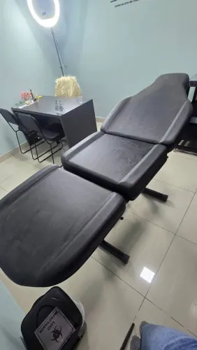 Vendo maca de estética Pontual Estética, 3 posições
