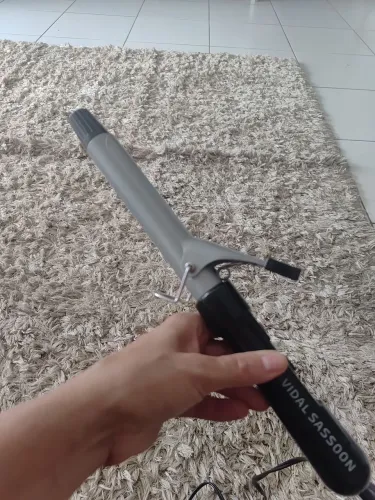 Escova modeladora de cachos