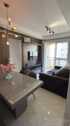 Apartamento com 2 dormitórios, planejados e sacada à venda no Residencial Americana Garden