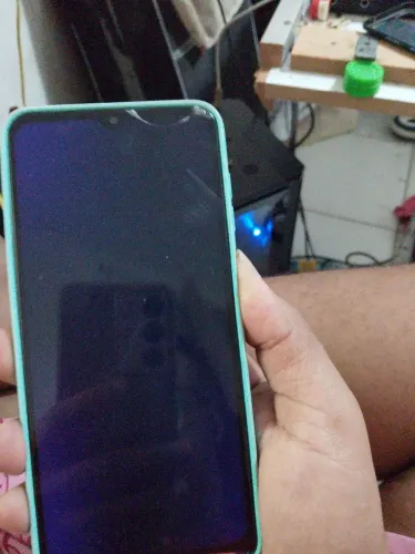 Samsung a12 com um trinco 