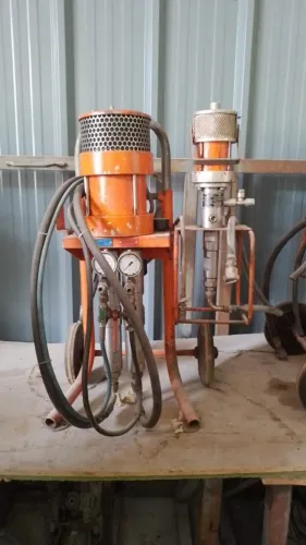 BOMBA PNEUMÁTICA INDUSTRIAL AIRLESS / PISTÃO - MC-I 700/2K