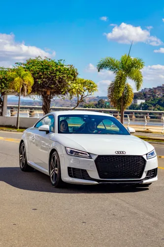 Audi TT 2.0 16V TFSI S-tronic 2015