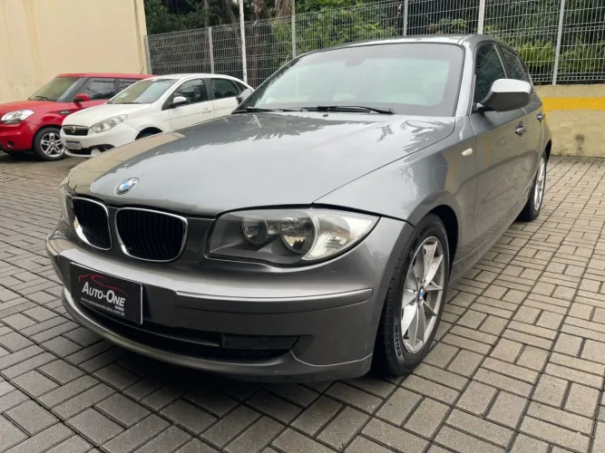 BMW 118IA 2.0 16V 136cv 5P 2011