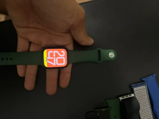 Apple Watch Series 7 + Carregador + Várias Pulseiras