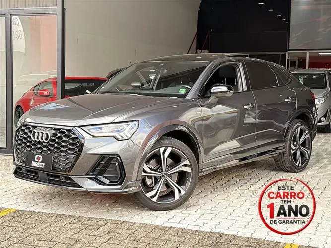 Audi Q3 Perf. Black 2.0 TFSI Tiptr. Quattro 2024
