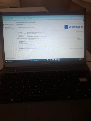 Notebook compaq 4 gb i3 2.4 ghz