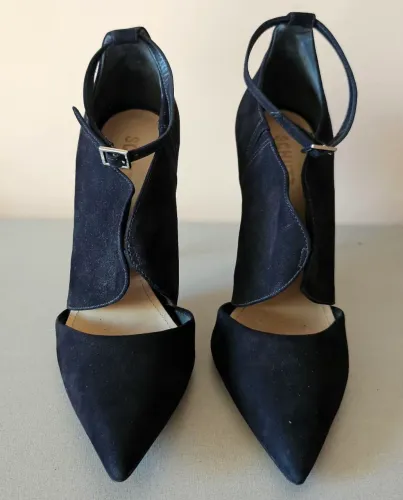 Sapato de Salto Schutz n37