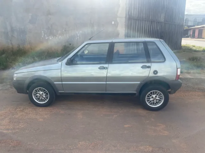 Fiat Uno Mille WAY Economy 1.0 F.flex 4P 2013