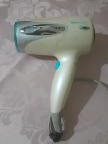 Secador de cabelo Britânia usado 
