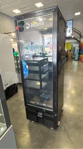 Conservador congelados tripla ação 596 litros vidro com aquecimento