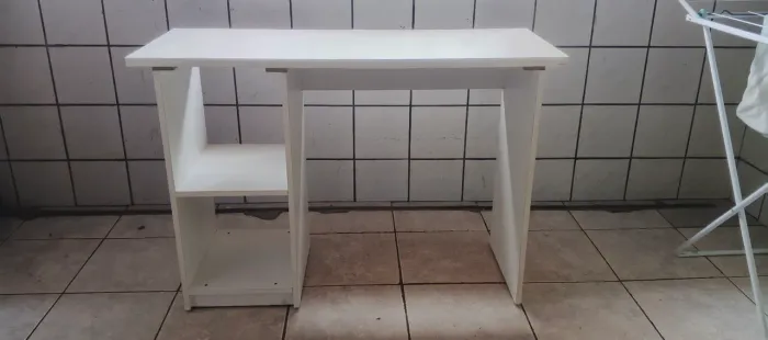 Vendo mesinha de estudos