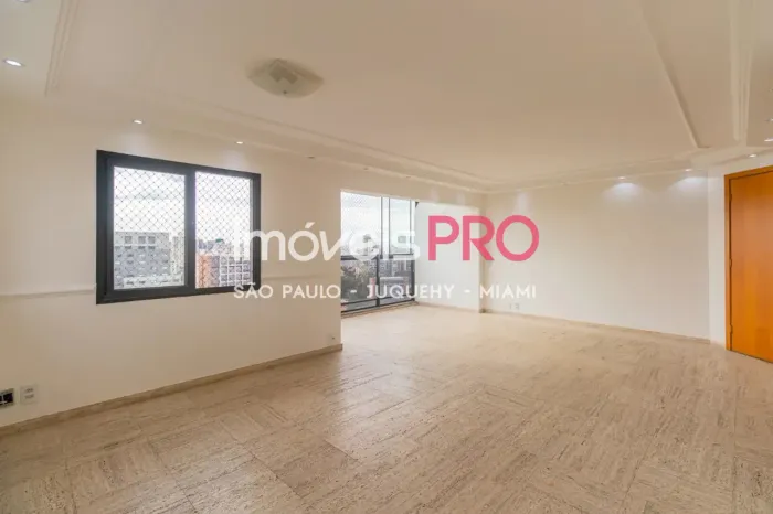 Cobertura duplex com 3 suítes e 3 vagas na Vila Mariana prox do metrô.