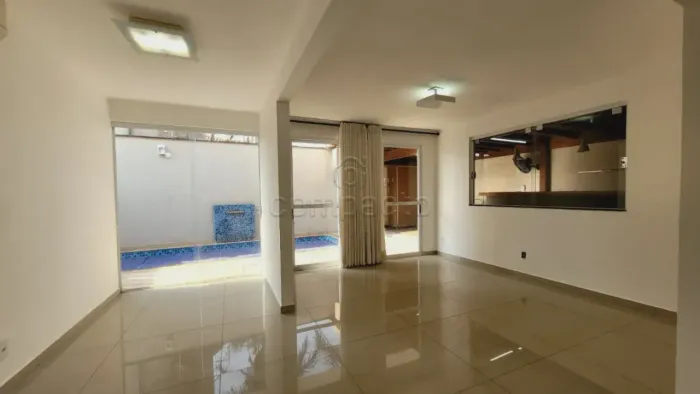 Casa 3 quartos condomínio Giardino I