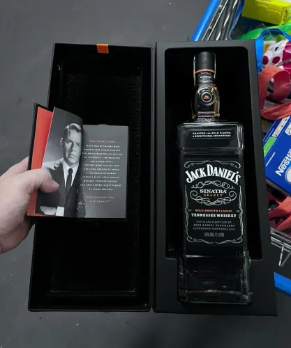 Sinatra Select Premium 