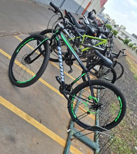 Bicicleta aro 29 NOVA