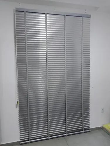 Cortinas e persianas