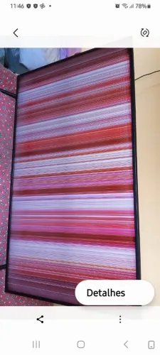 Vendo uma tv samsung 50 polegadas  com defeito  liga mas não aparece imagem 