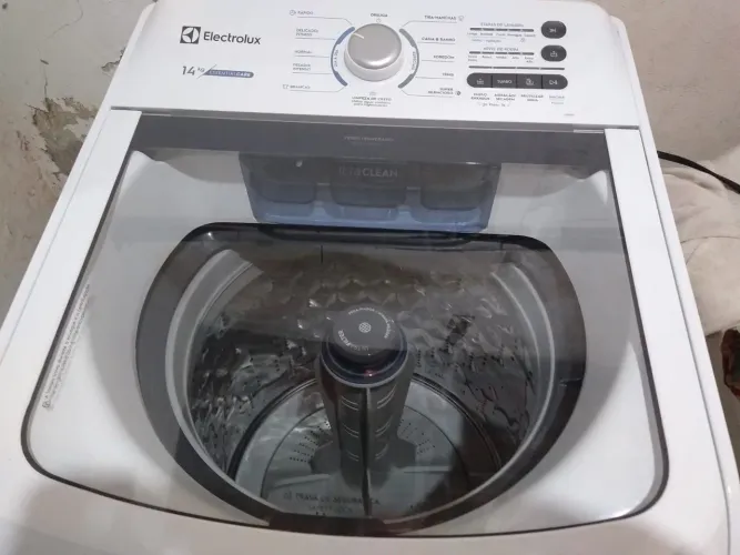Máquina Electrolux 14k Essencial/ Care<br>São as fotos acima
