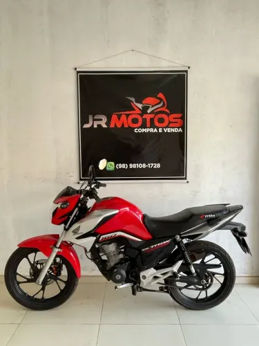 Titan 160 2023. @jrr_motos. Faço financiamento.