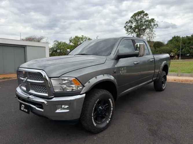 Dodge Ram 2500 Laie 6.7 TDI CD 4X4 Dies 2012