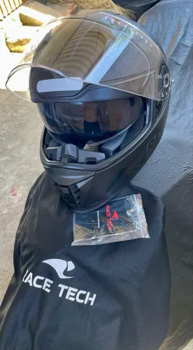Capacete Racetech C/ óculos interno