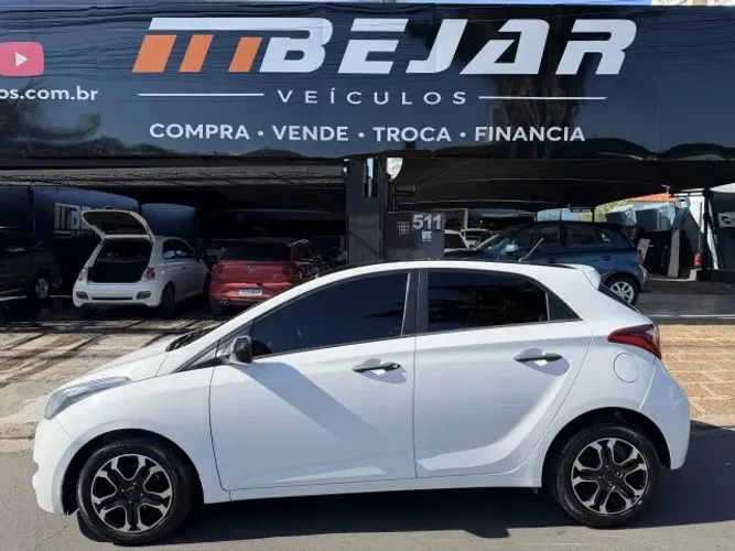 Hyundai HB20 Unique 1.0 Flex 12V Mec. 2019