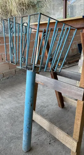 Lixeira reforçada