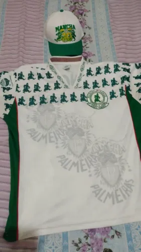Camisa padrão da mancha Verde