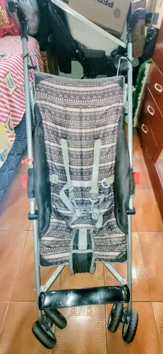 Carrinho guarda-chuva