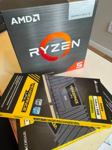 Ryzen 5 5600G 4.4 GHz + 16GB DDR4 + Gabinete e Fonte