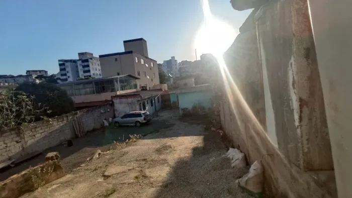 Lote regular localização nobre