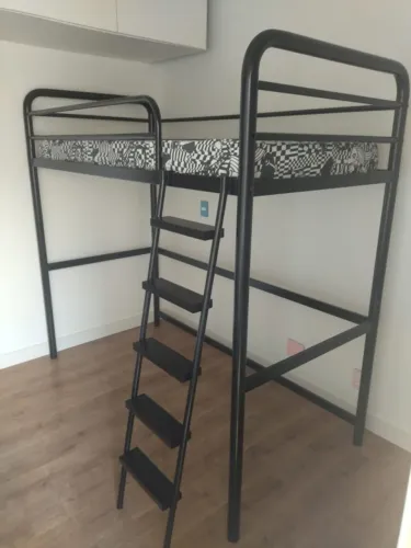Cama Sistema de Quarto Integrado New Link (Tok&Stok) com estrutura para escrivaninha
