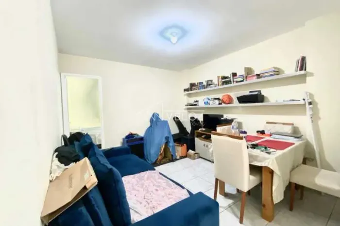 Apartamento : / Residencial / Humaitá