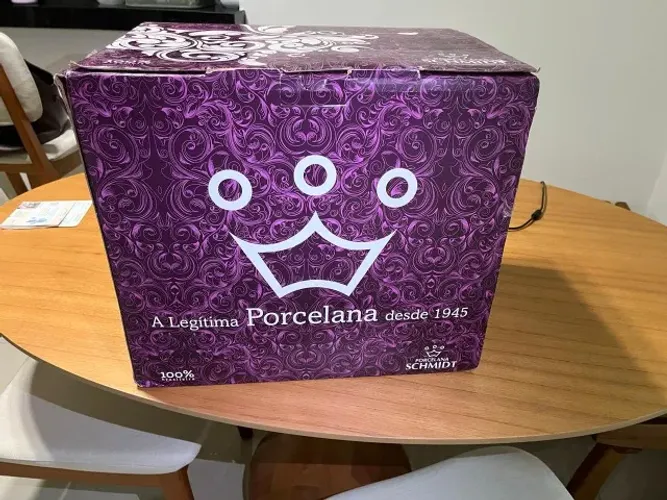 Porcelana Schmidt ? Eterna 42 peças (Lacrado)