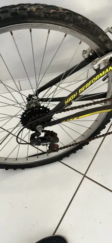 Bicicleta Caloi Andes Aro 26 - 21 Marchas | Suspensão Dianteira | Excelente Estado