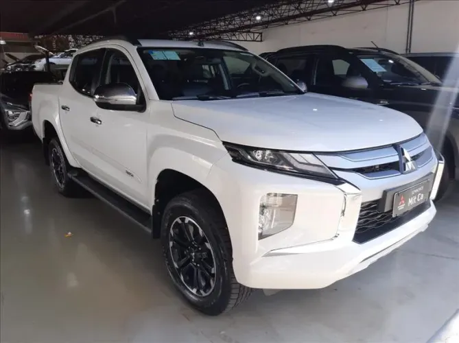 Mitsubishi L200 Triton Sport HPE 2.4 CD Diesel Aut. 2023
