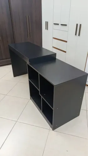 Escrivaninha nova já montada