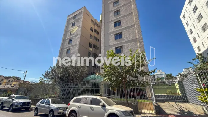 Apartamento de 3 Quartos com Vaga Coberta e Elevador  Excelente Oportunidade!