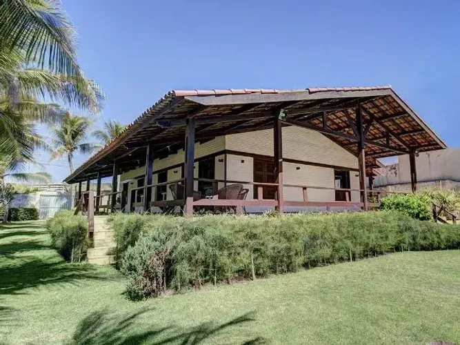 ALUGO POR TEMPORADA Linda Casa - 4 Quartos com AR/TV - 200m da Praia - Próxima Beach Park